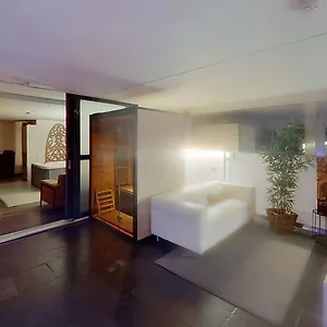 Appartement And Cosy Place With Jacuzzi And Sauna To Relax In The Centre Of, Anvers